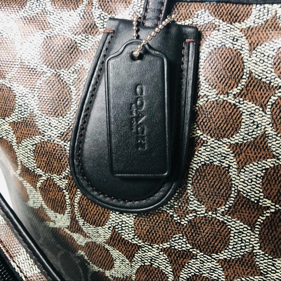 NWT Coach Signature Tote w/cosmetic bag - Picture 2 of 11